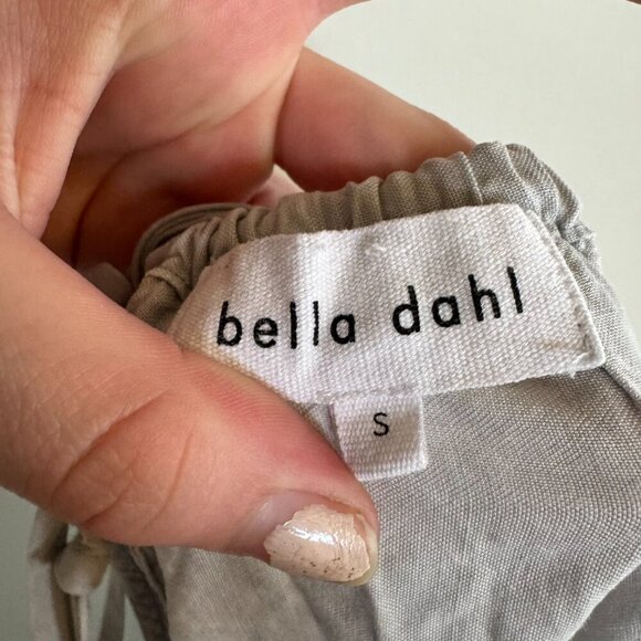 Bella Dahl halter style defined waist romper size small E40 - Picture 8 of 10